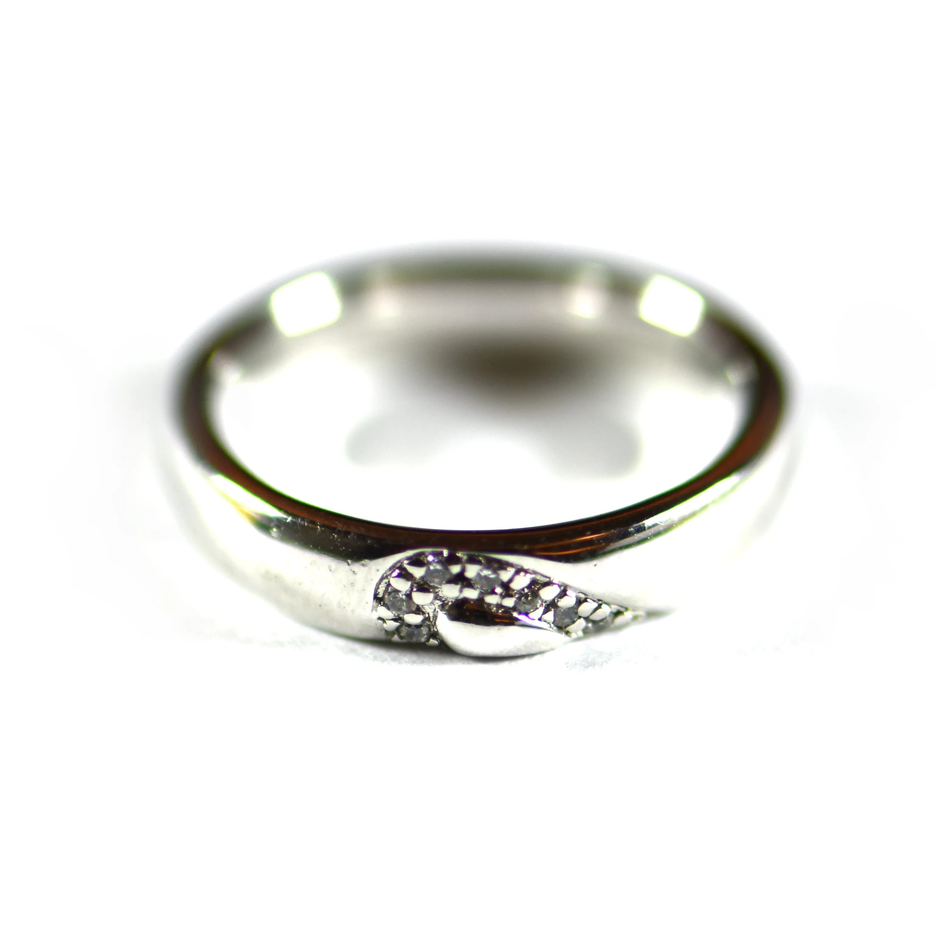 2 hearts become 1 silver couple ring