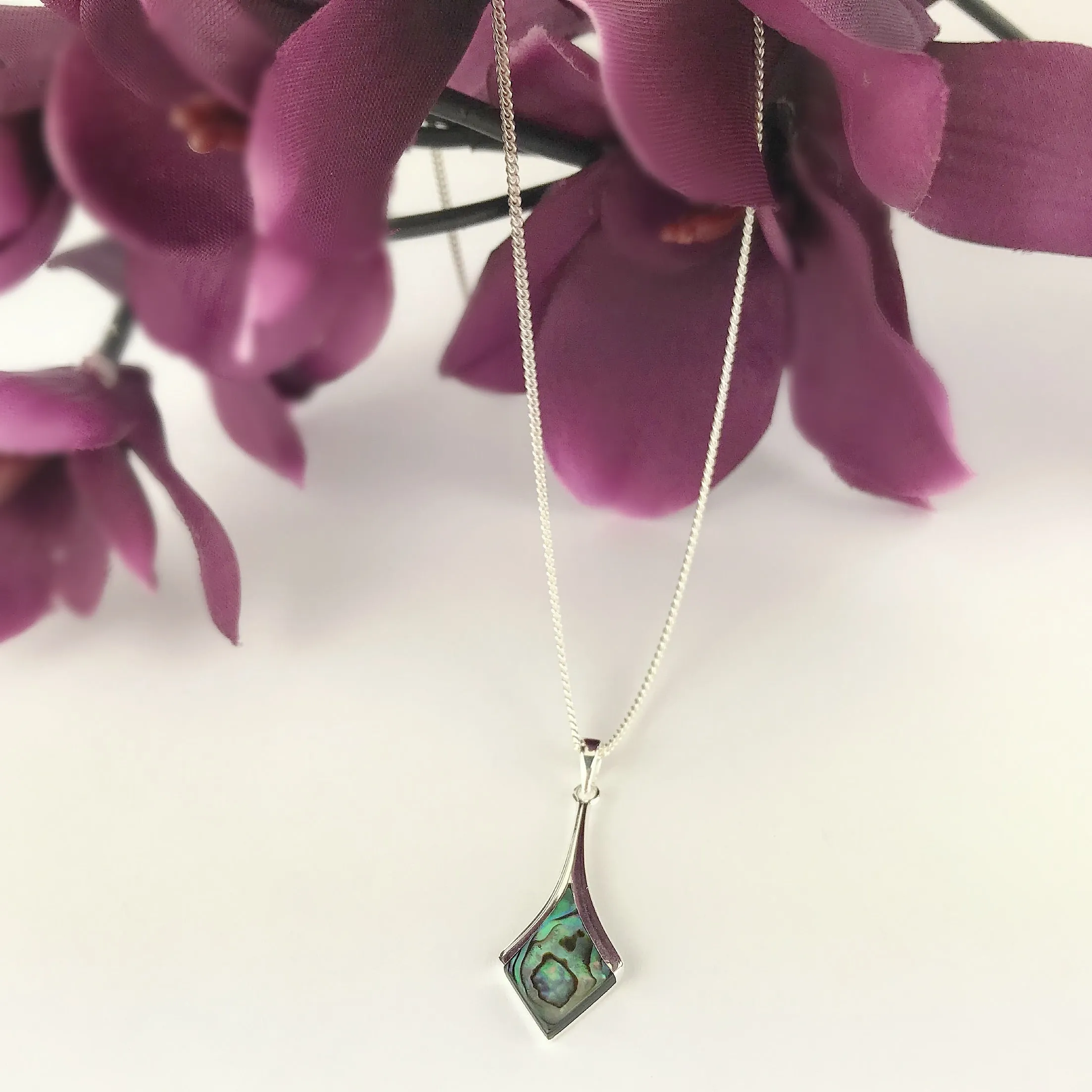 Alana Pendant - VP295