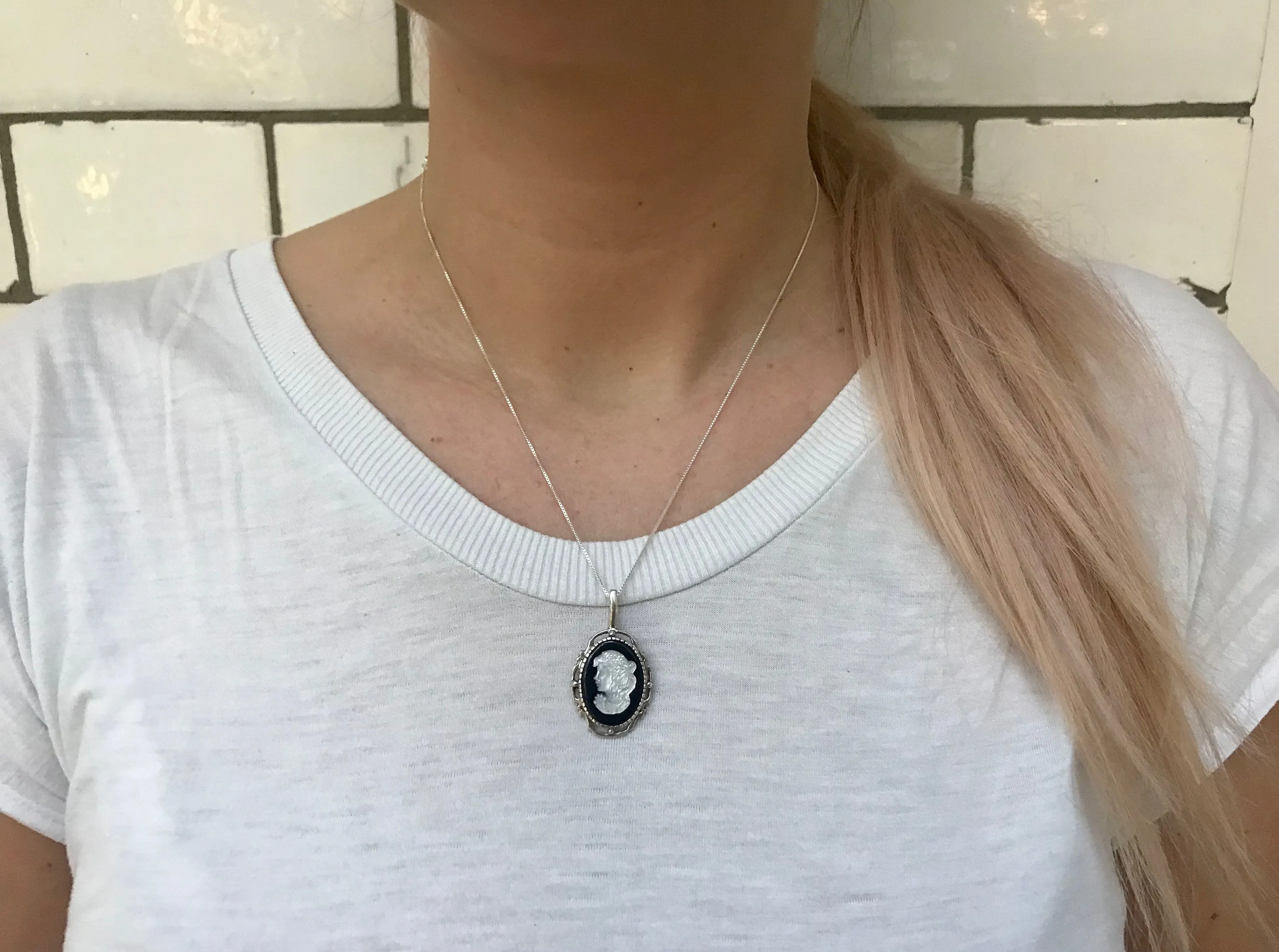 Cameo Pendant - Vintage Lady Pendant - Black Statement Necklace