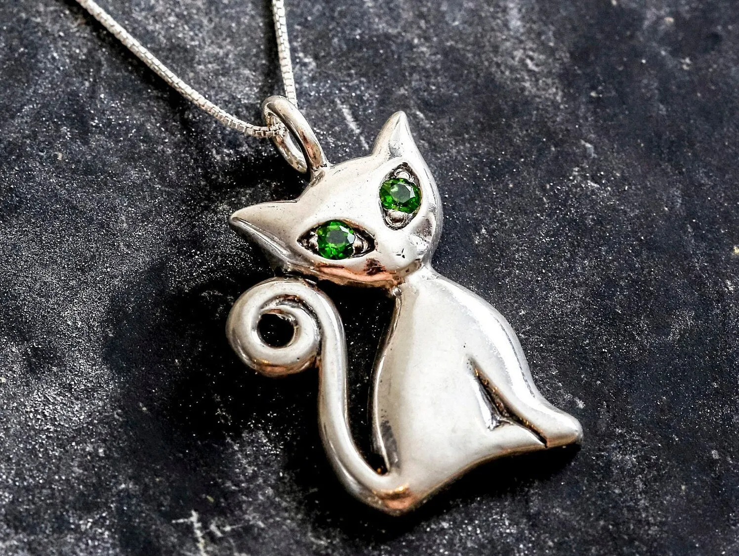 Cat Pendant - Chrome Diopside Necklace - Cat Lover Necklace