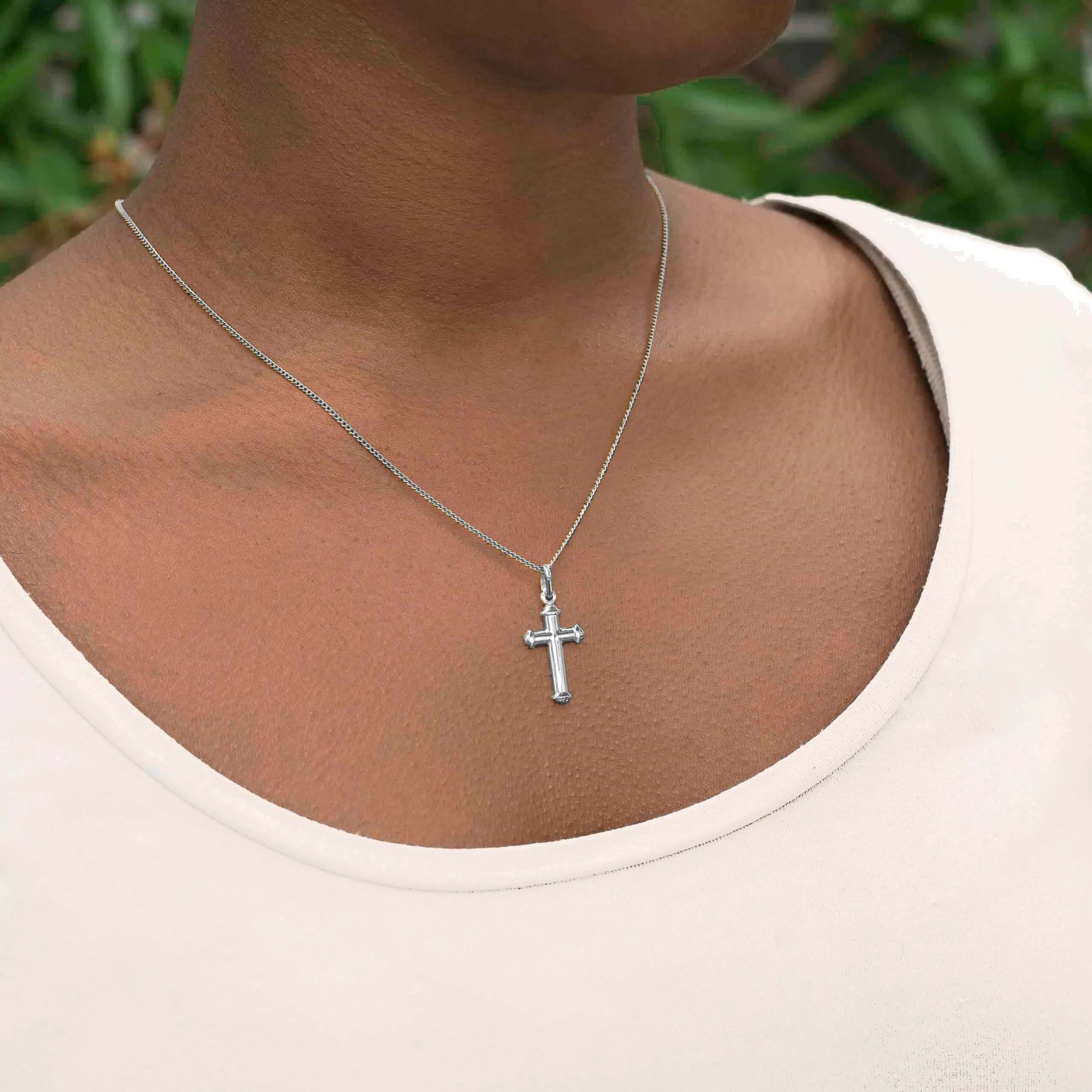 CROSS PENDANT - SILVER