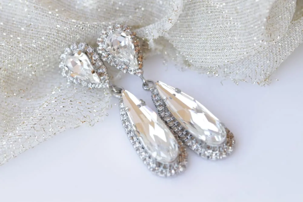 DIAMOND CRYSTAL EARRINGS