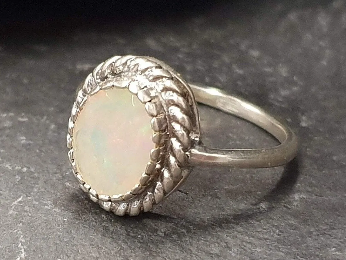 Fire Opal Ring - Vintage Opal Ring - Victorian Ring