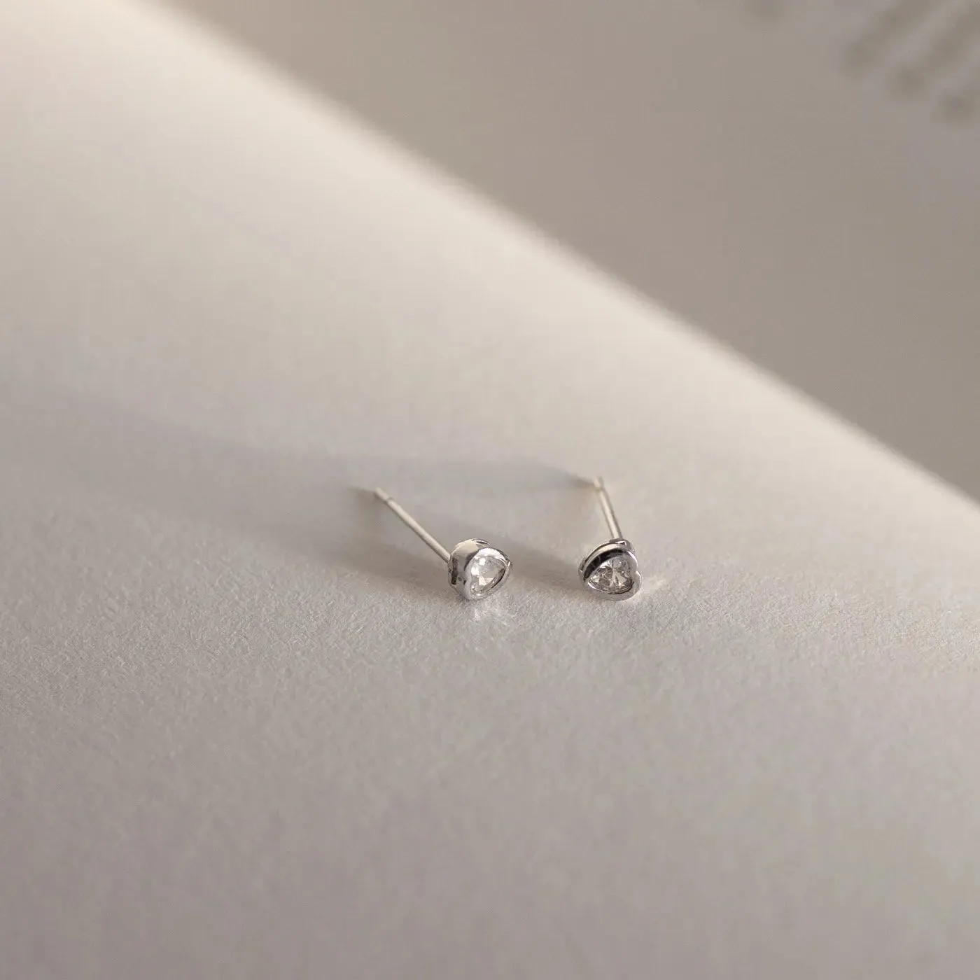 Gaya - Crystal Heart Stud Earrings