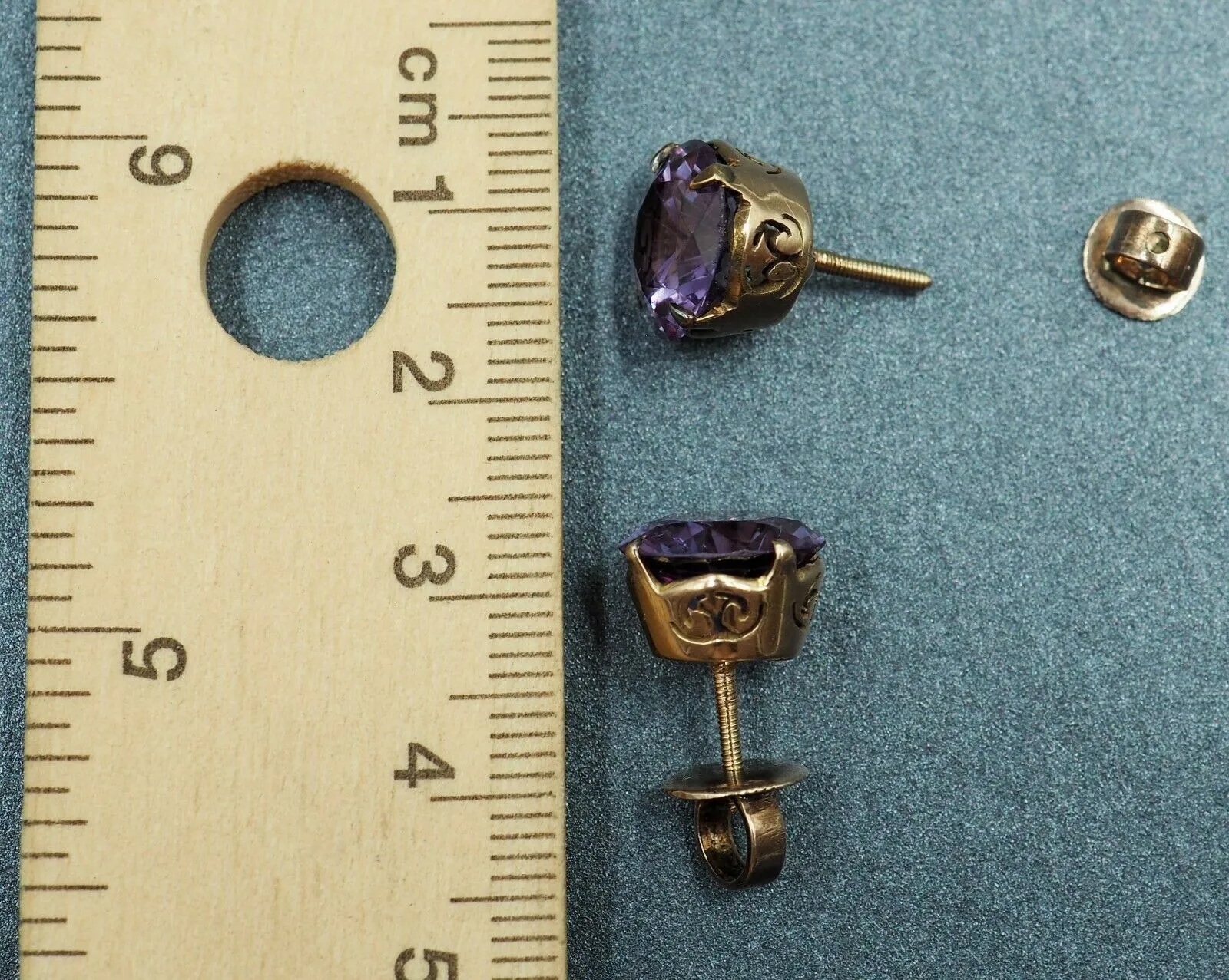 Handmade Colour Changing Sapphire 9ct Yellow Gold Stud Earrings