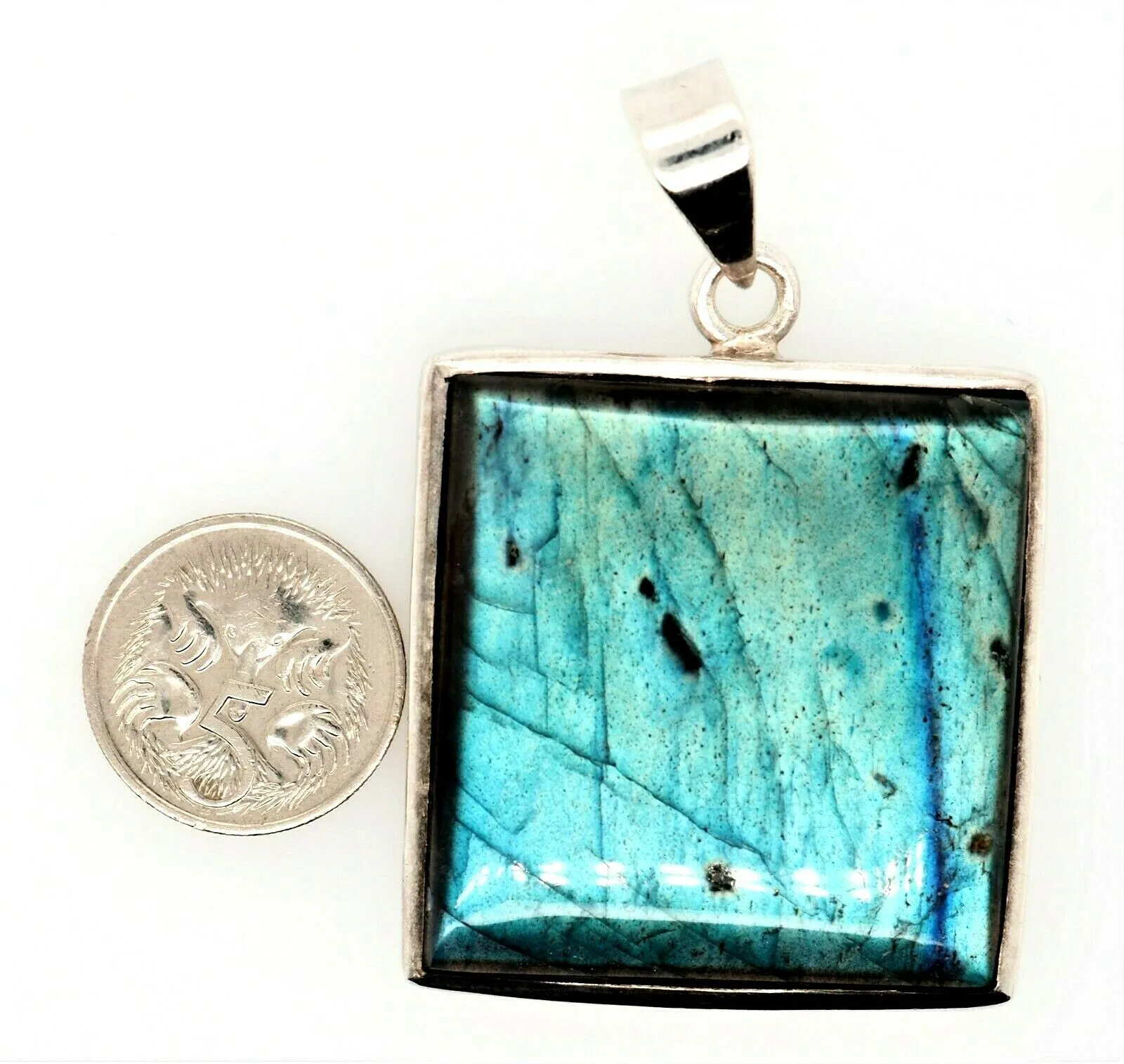 Labradorite & 925 Sterling Silver Pendant - Fine Jewellery