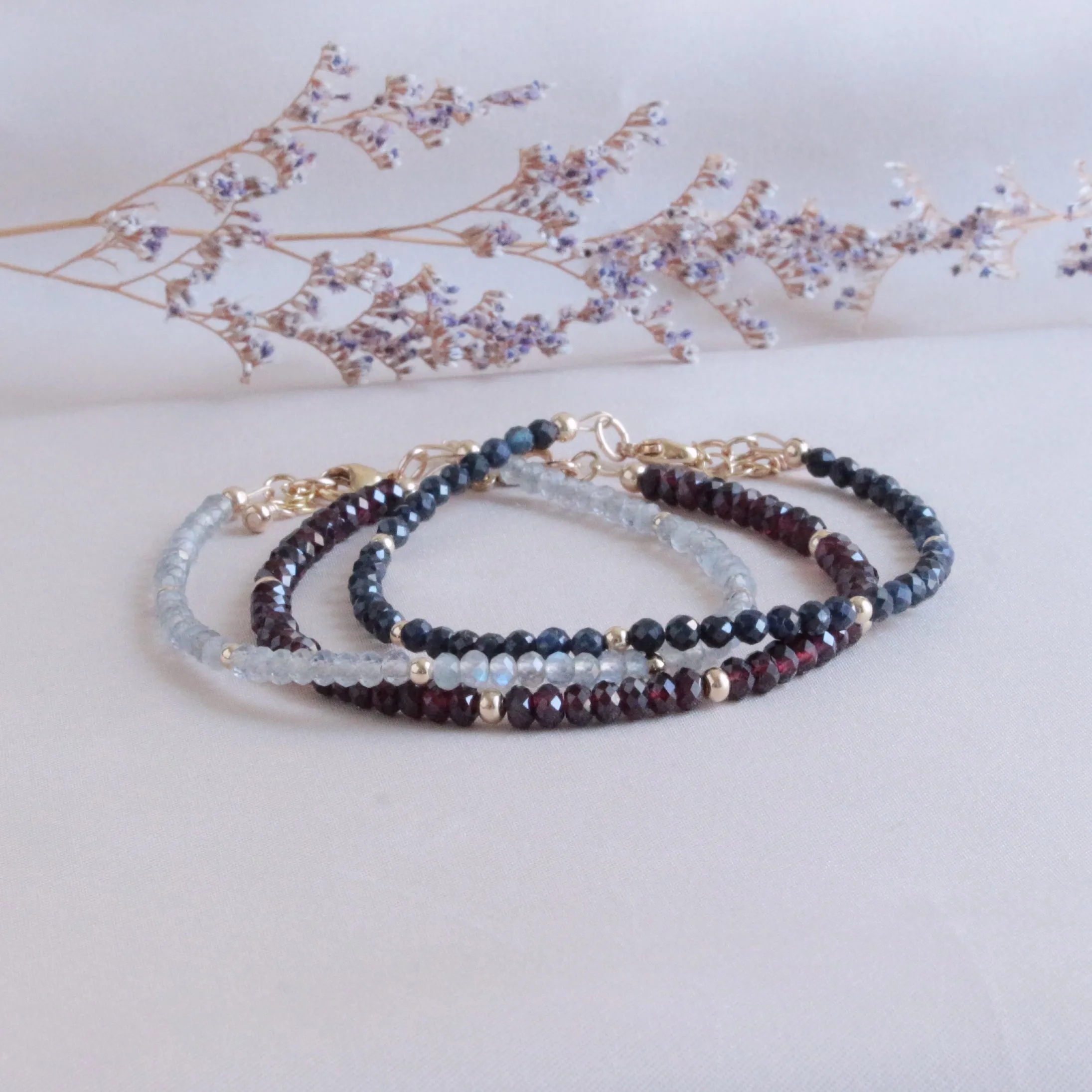 Labradorite & Gold Bead Minimalist Bracelet