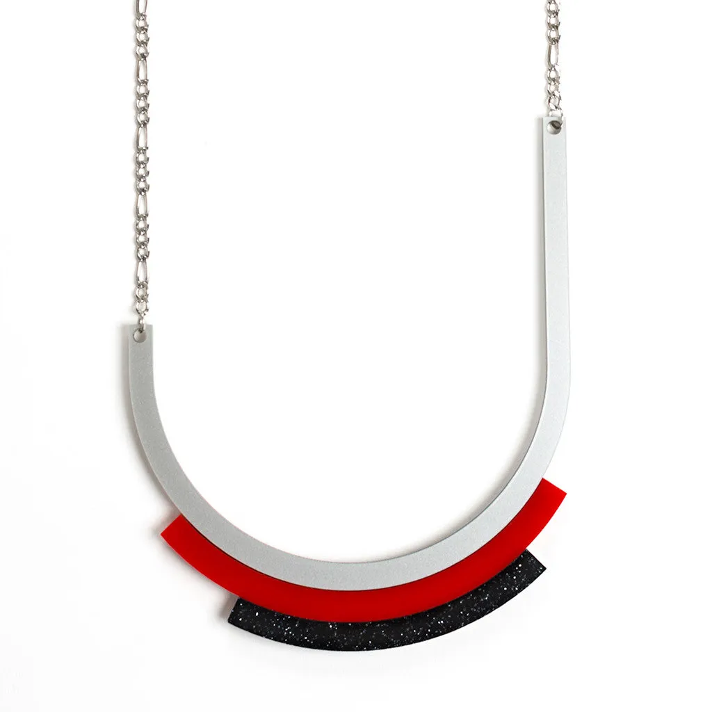 Long Red and Silver Necklace - Modernismo