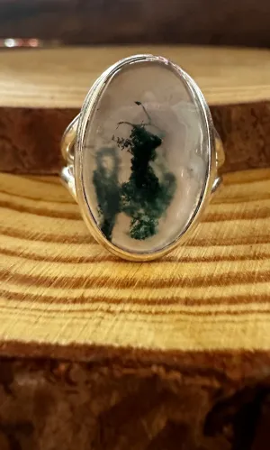 MOSS AGATE and Silver Ring • Size 7