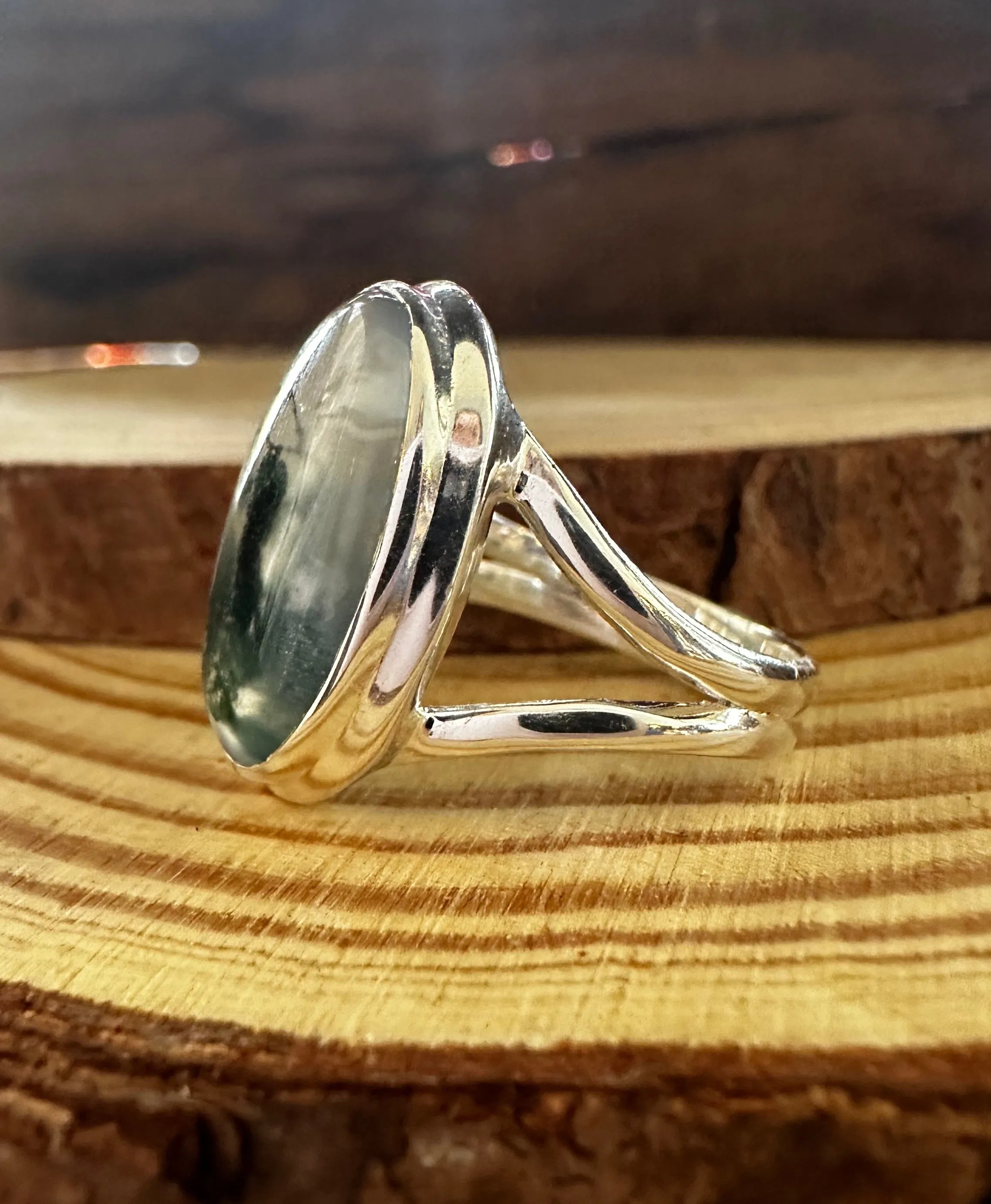 MOSS AGATE and Silver Ring • Size 7