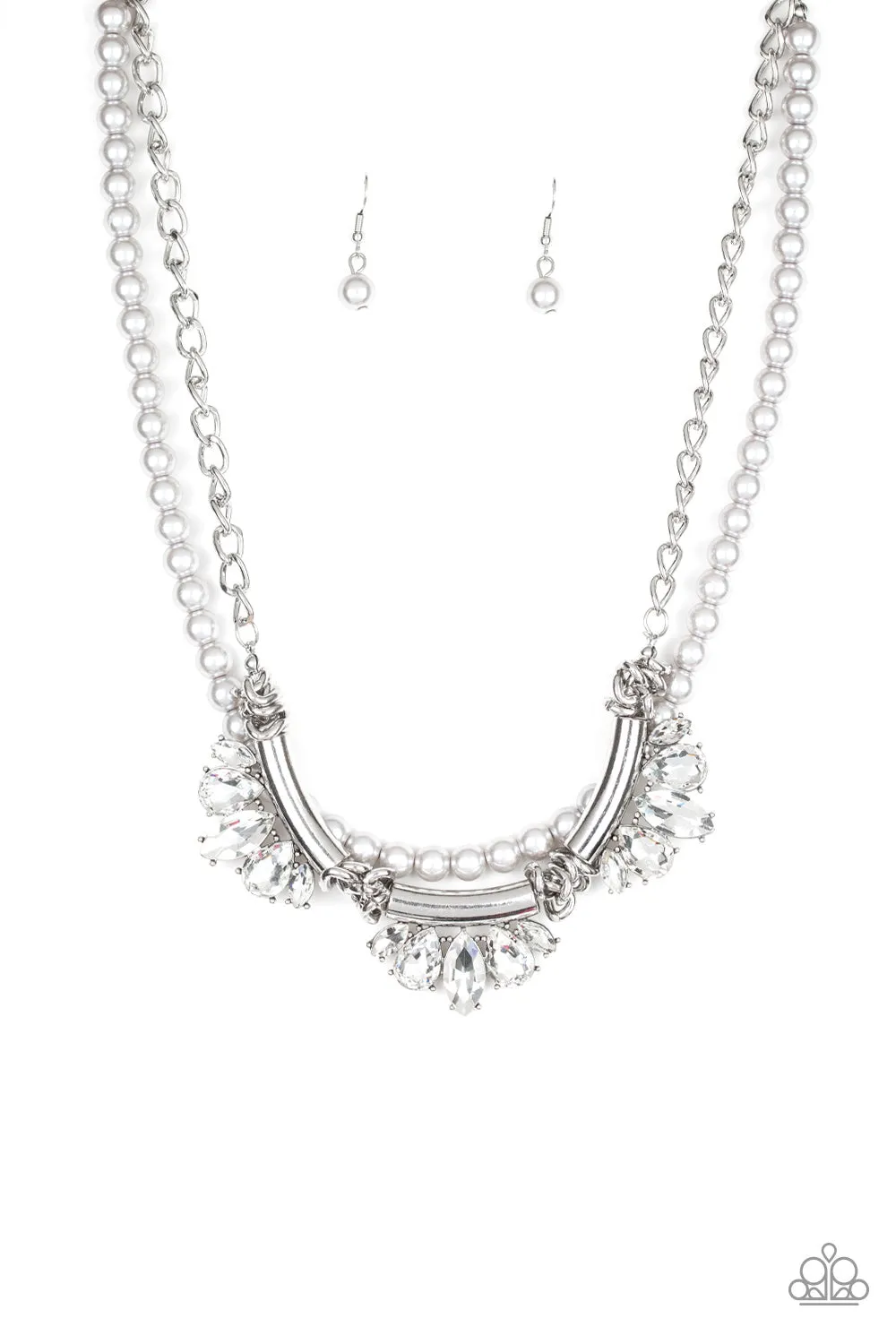 Paparazzi Bow Before The Queen - Silver Necklace