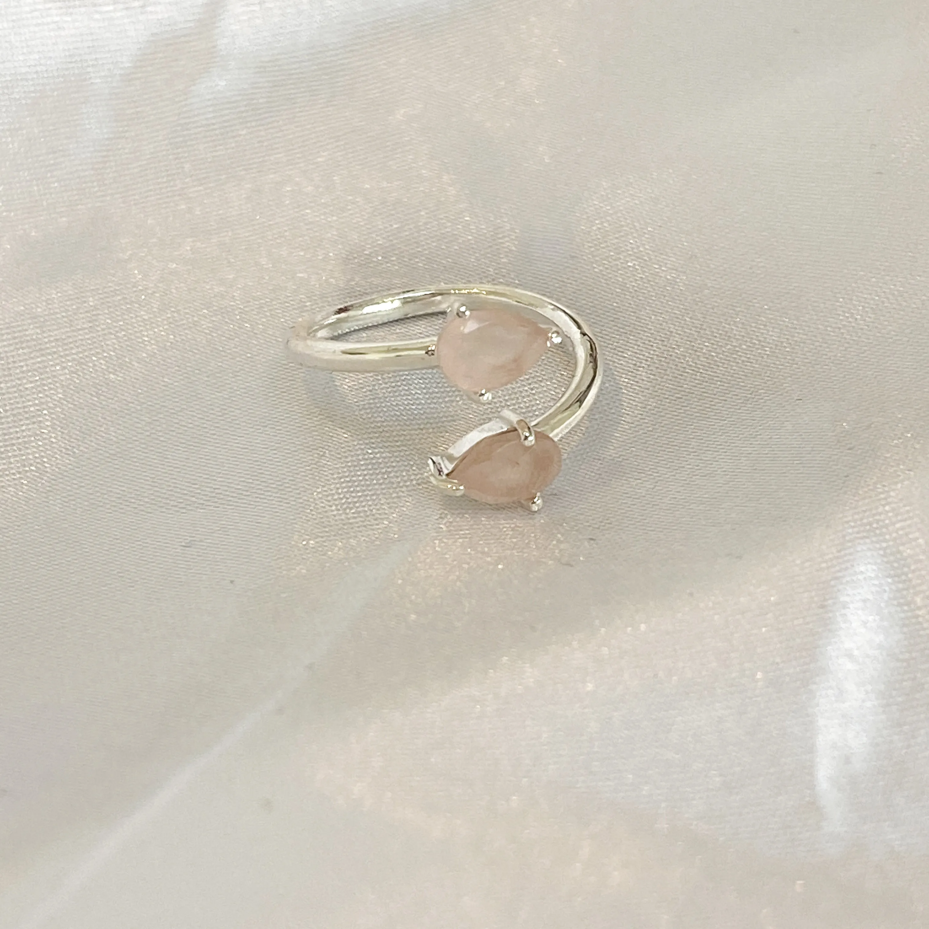 Rose Quartz Crystal Teardrop Ring (Sterling Silver)