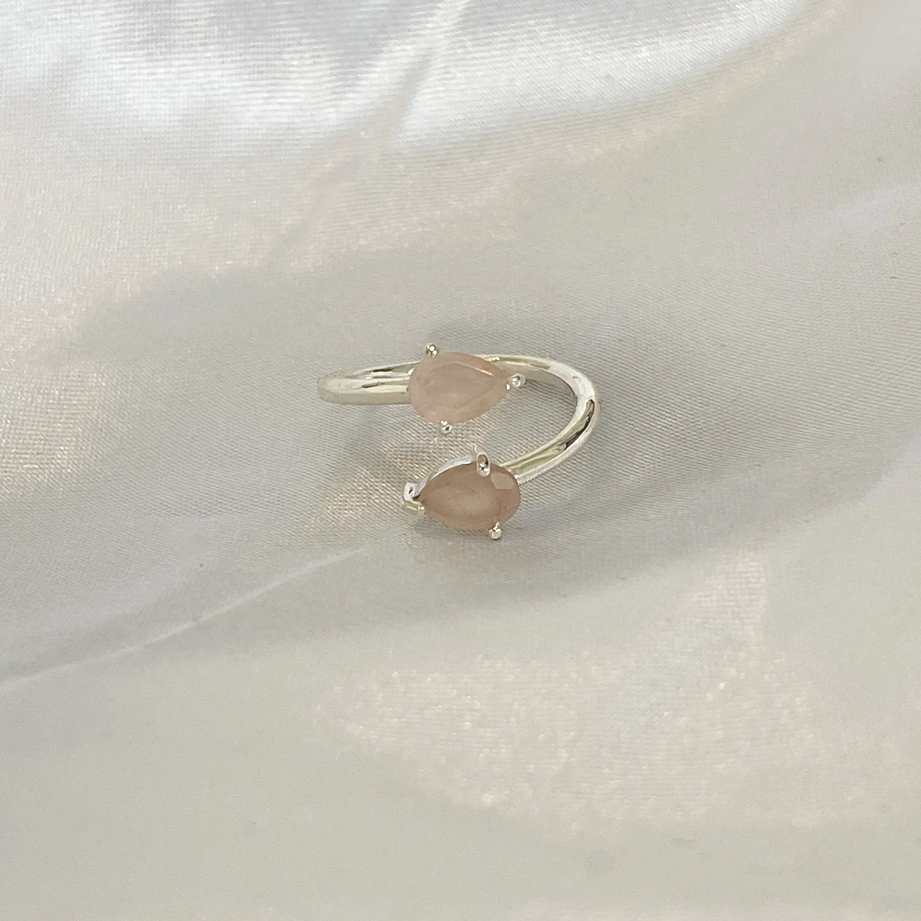 Rose Quartz Crystal Teardrop Ring (Sterling Silver)