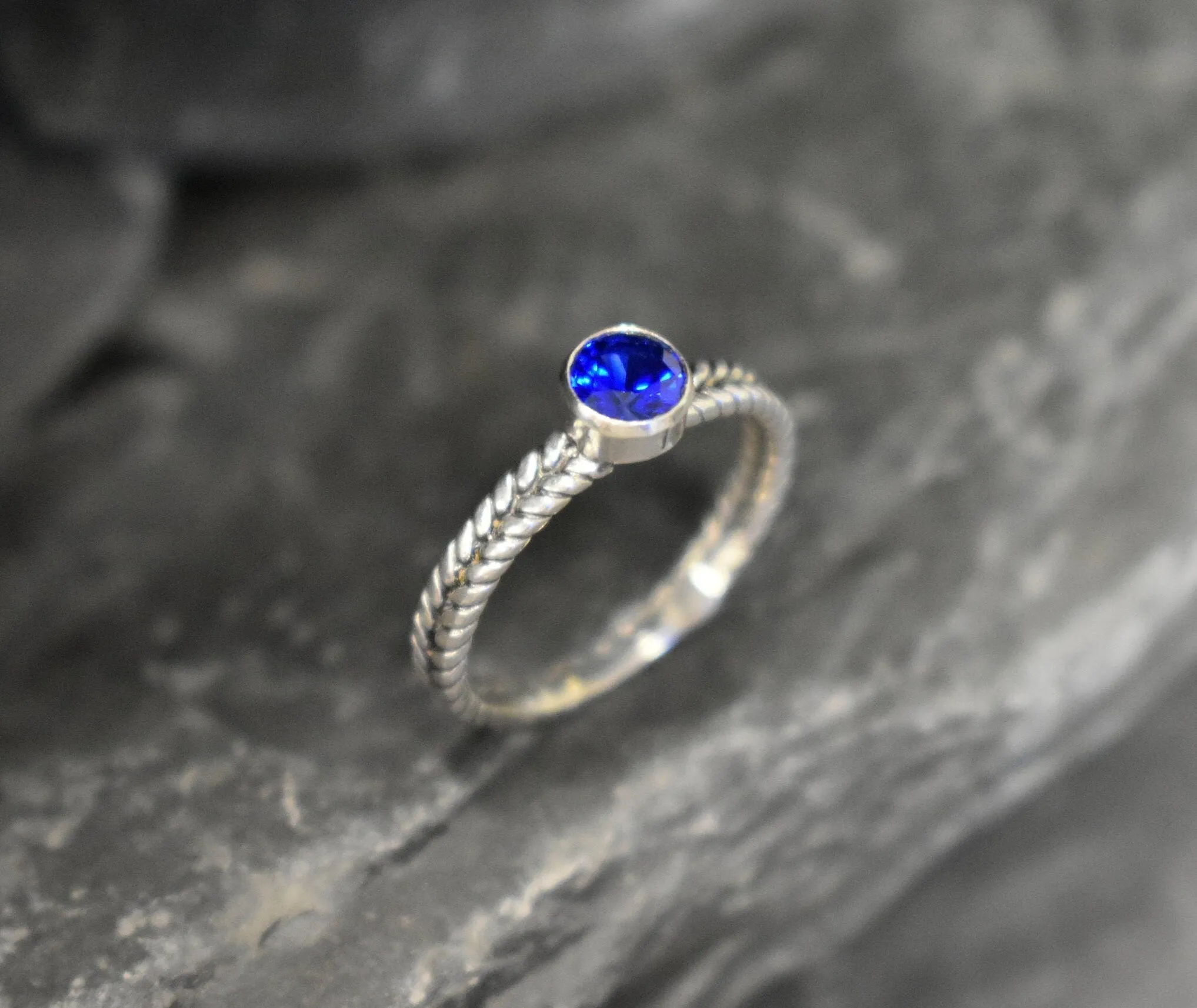 Sapphire Ring - Round Blue Ring - Braided Silver Band