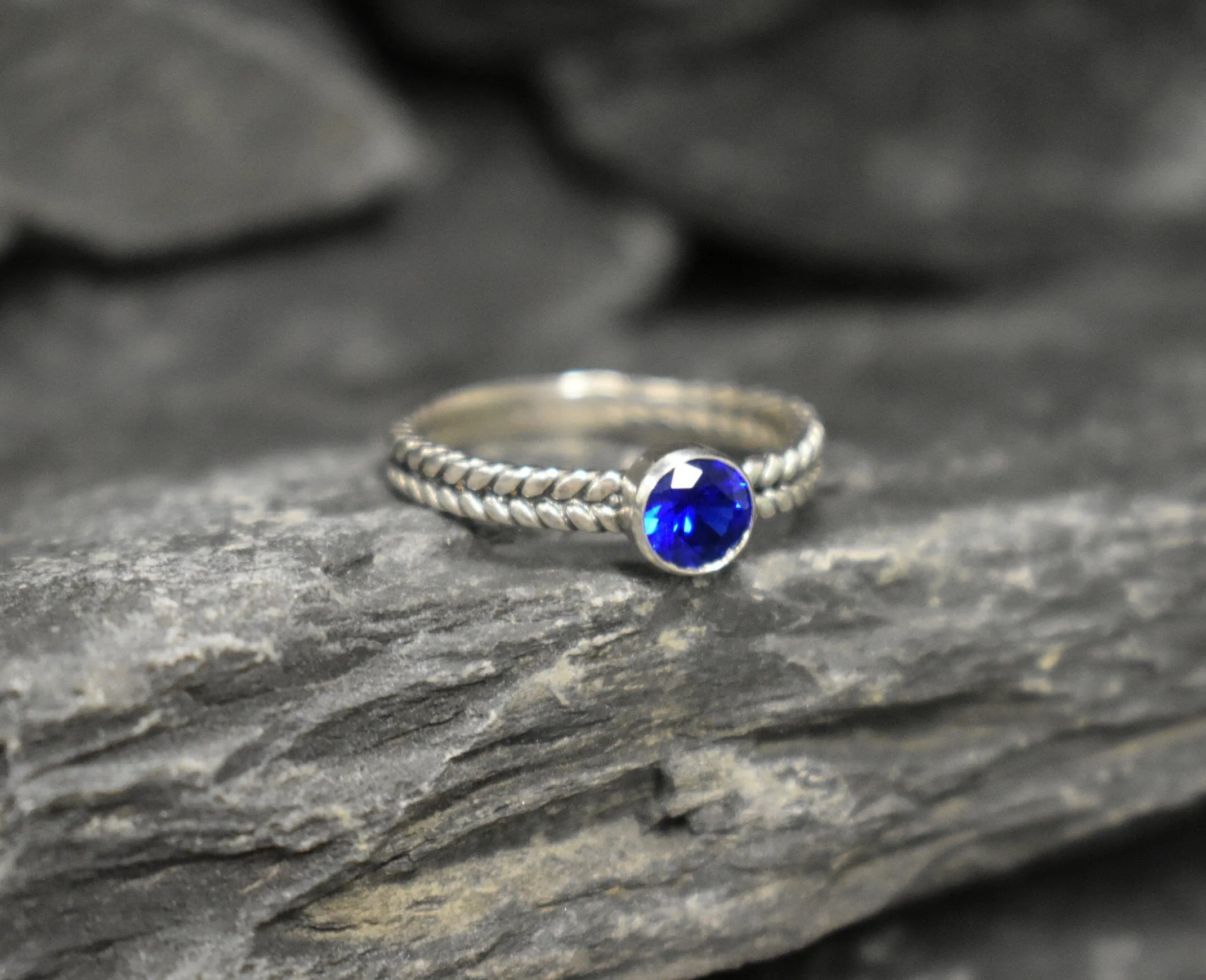 Sapphire Ring - Round Blue Ring - Braided Silver Band