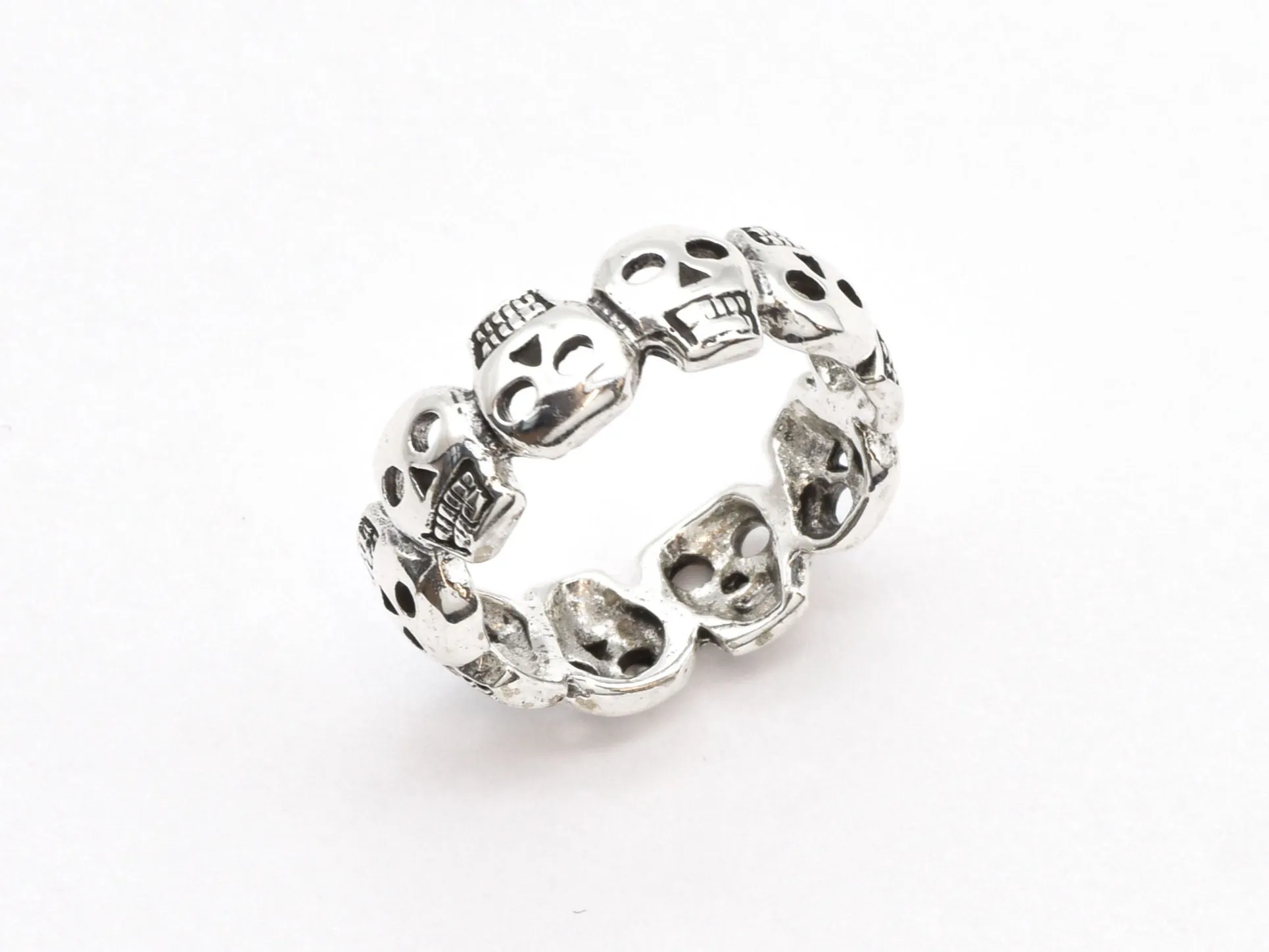 Silver Skull Ring - Skulls Eternity Ring - Spooky Skeleton Ring