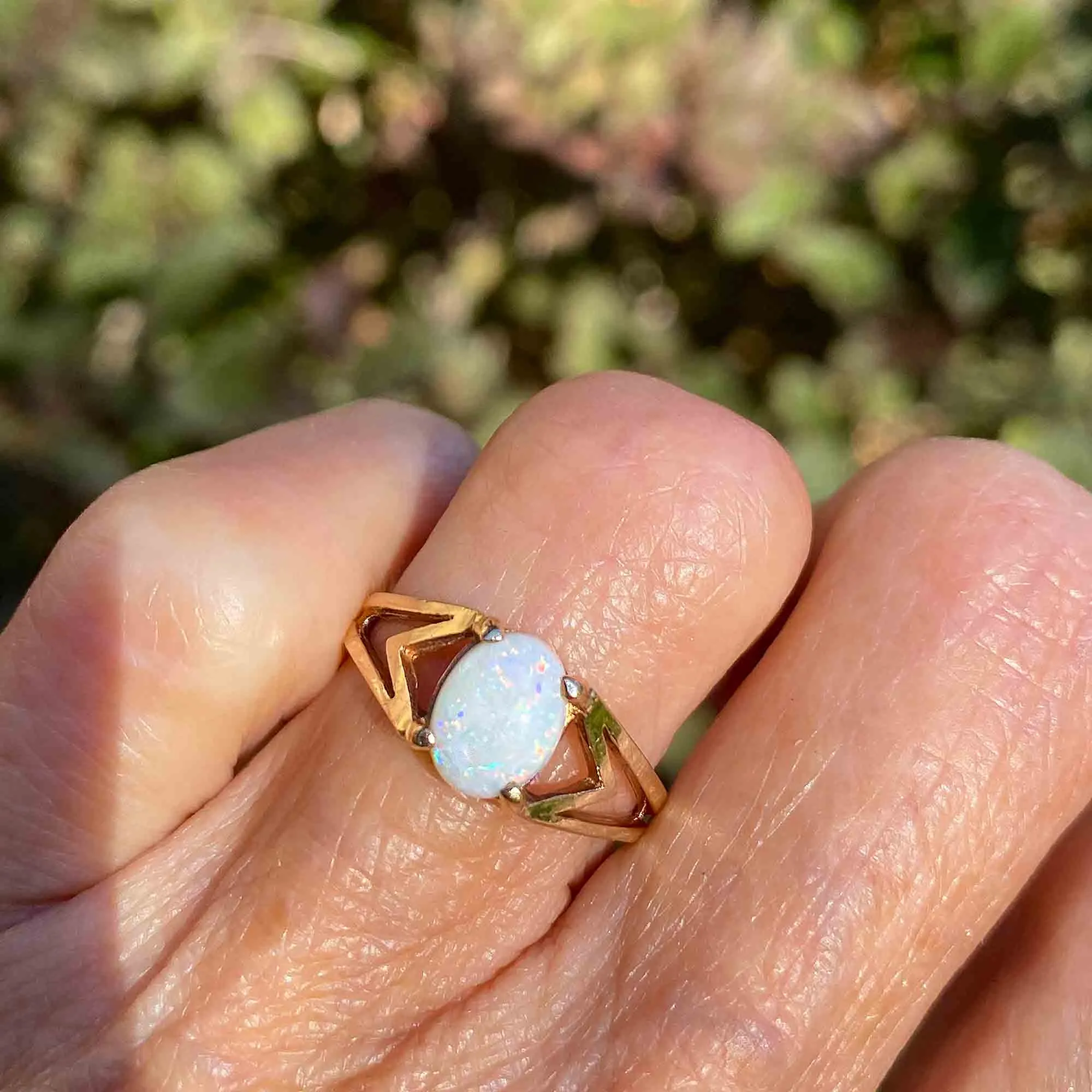 Vintage 14K Gold Art Deco Style Opal Ring