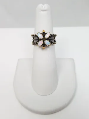 Vintage 14k Yellow Gold Natural Australian Opal Ring